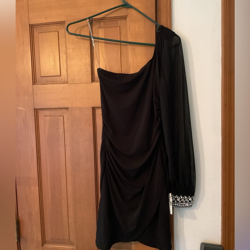 5/10$ Crystal doll dress size 5
